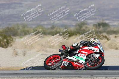 media/Dec-06-2025-CVMA (Sat) [[4a896cc04c]]/Race 4-Formula Middleweight/